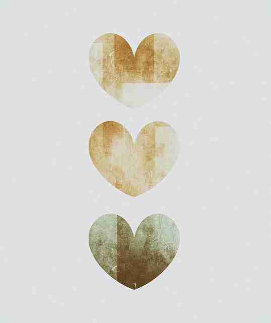 海角网页版独家揭秘：版权逻辑一文看懂